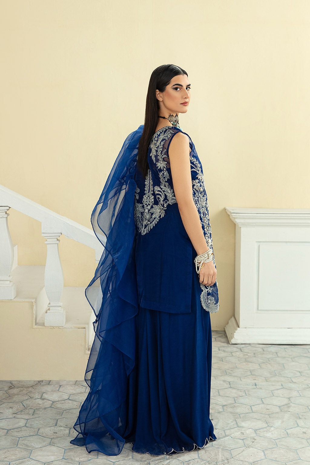 EM-02R (Shirt+Sharara)