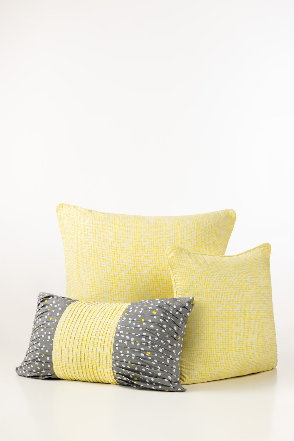 Neo Abstract T-150 Euro Sham Cushion Cover