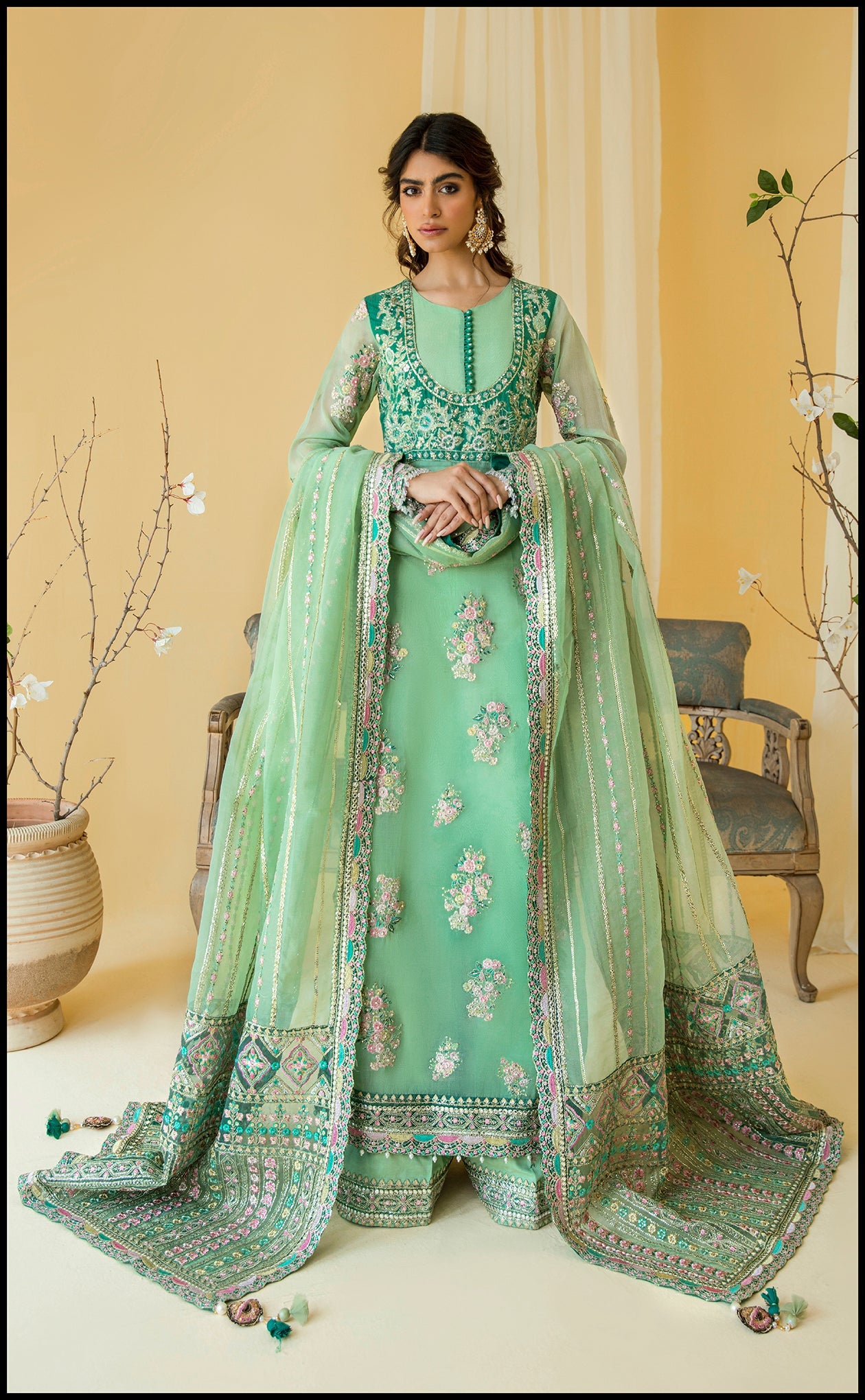 https://cdn.shopify.com/s/files/1/0560/5431/7229/files/new35_eb28b149-2329-4635-9325-a2dc876116b4.jpg?v=1692965077