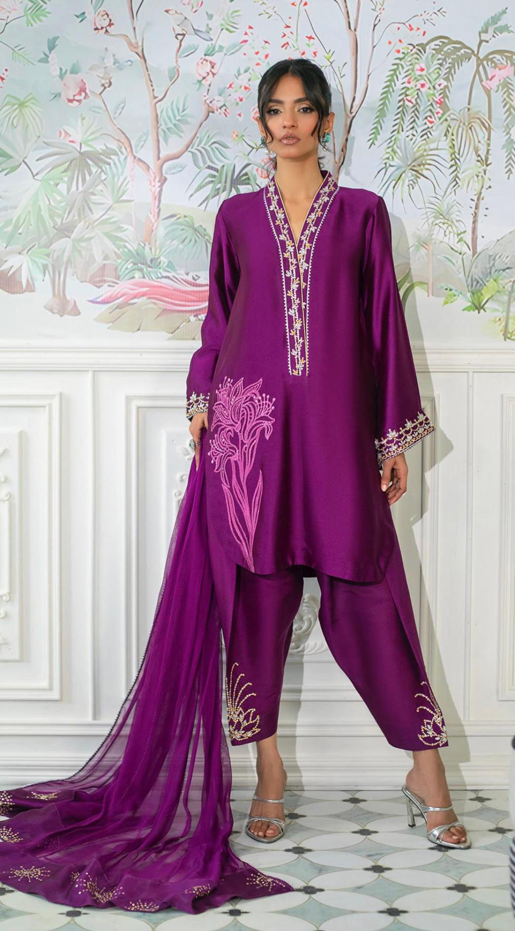 Noori Plum Eid Series’25 by Alizay Saad