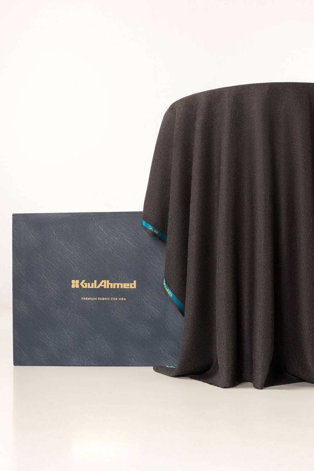 https://cdn.shopify.com/s/files/1/0706/3253/8159/files/opus_wonderer_unstitched_fabric_blended_with_gift_box-dark_grey_1.jpg?v=1758383533