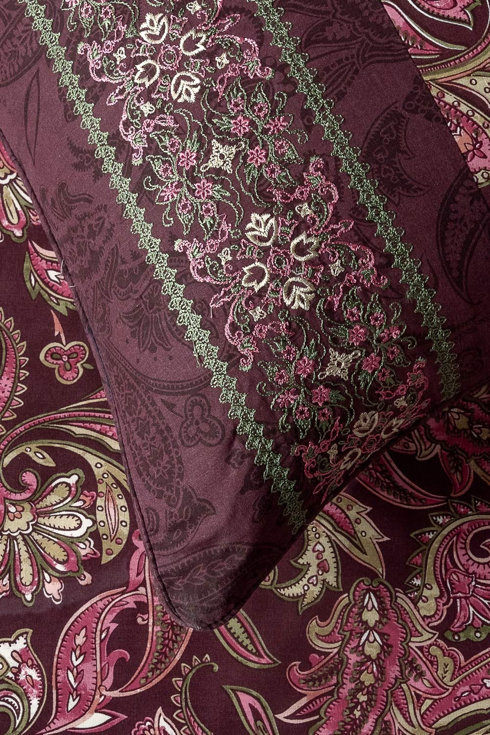 Paisley Fusion T-150 Quilt Cover Set