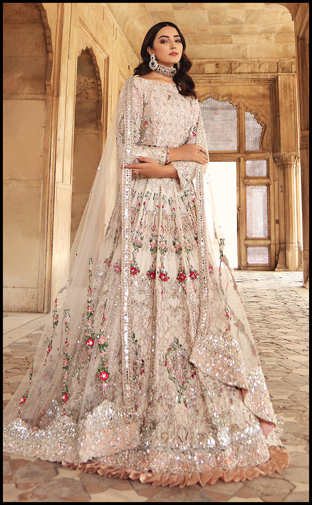 https://cdn.shopify.com/s/files/1/0560/5431/7229/products/pakeeza-bridal-196840.jpg?v=1664392982