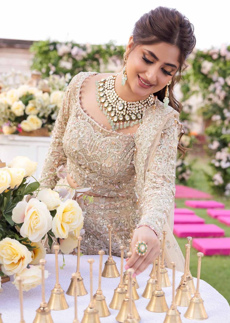 Kanwal Malik – Samira Style
