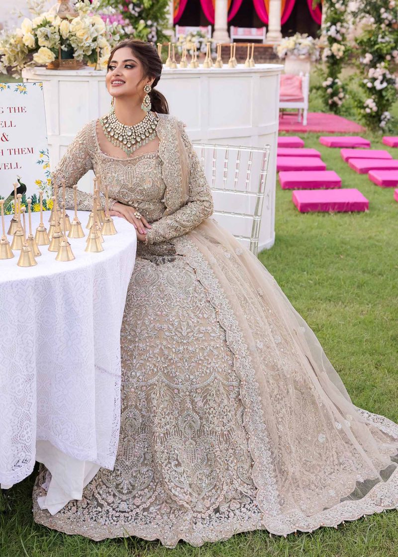 Kanwal Malik – Samira Style