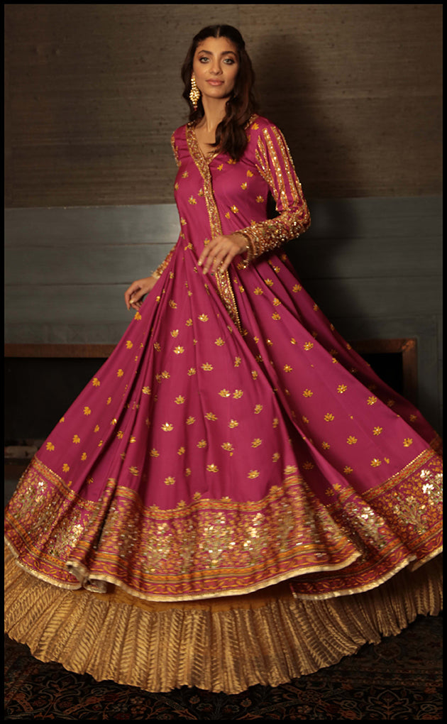 https://cdn.shopify.com/s/files/1/0560/5431/7229/products/pink-angrakha-formals-522437.jpg?v=1664397372