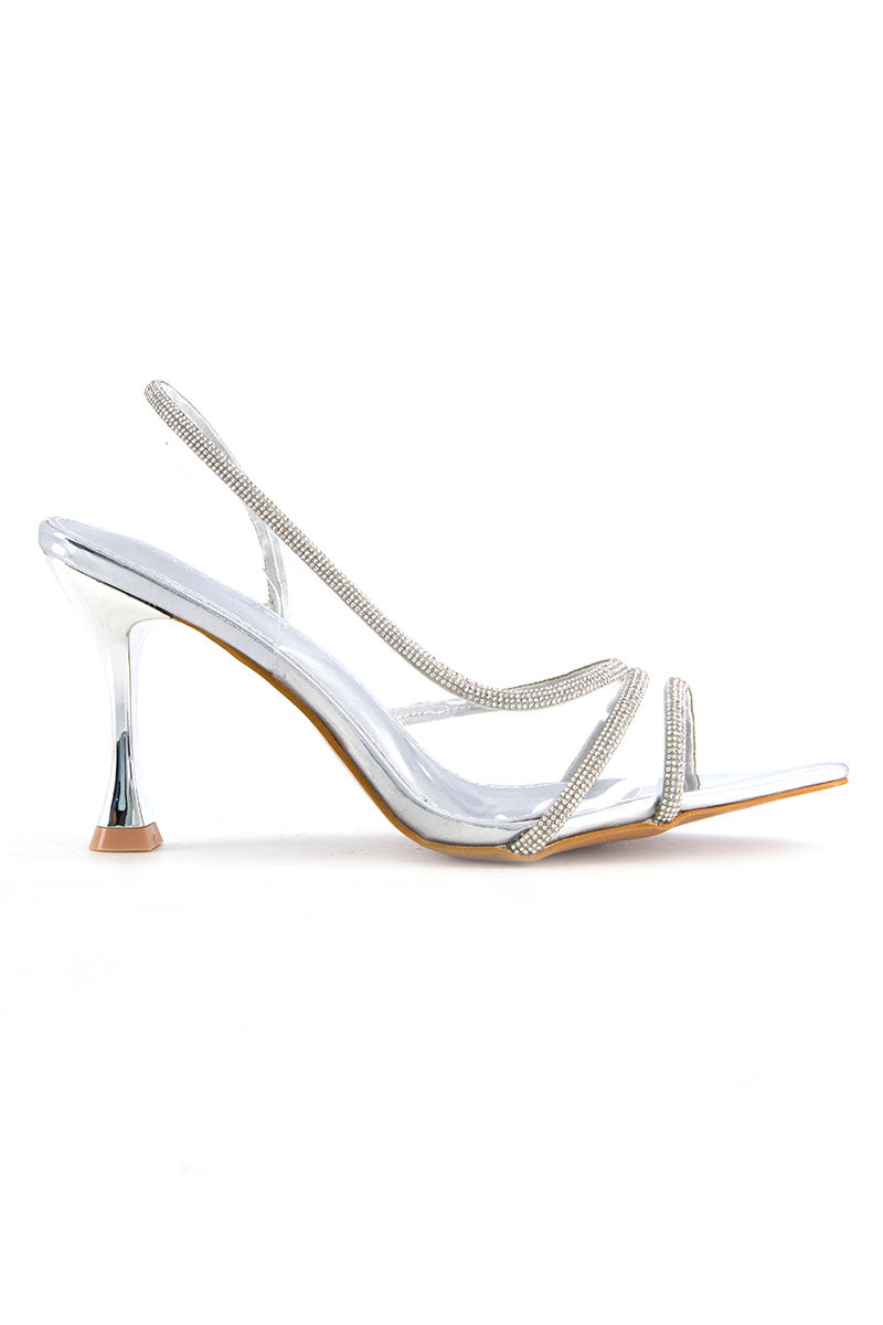 https://cdn.shopify.com/s/files/1/0178/4492/8612/files/pl_0000_Annisa-1Silver_Top_jpg_1_b5383b71-e57b-4d7d-88d0-ea451c78775a.jpg?v=1765969933