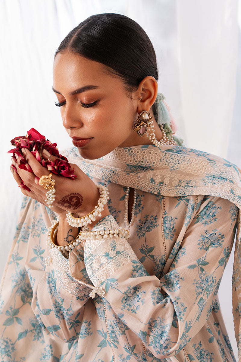 Dainty Royale-3 Pc Printed Lawn Suit