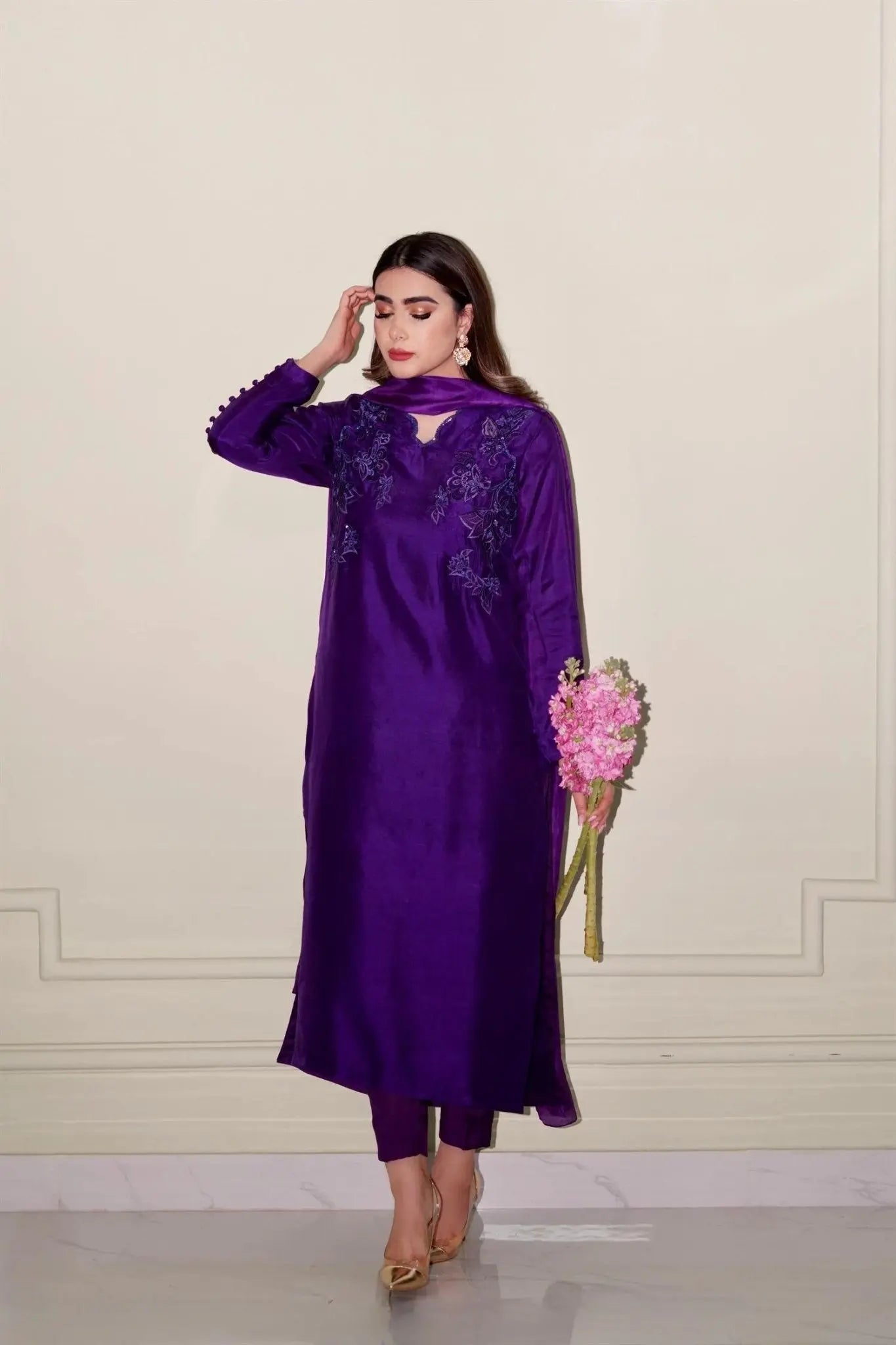 https://cdn.shopify.com/s/files/1/0923/1931/8403/files/plumora-eid-series-25-by-alizay-saad-895698_3c8739cd-1e0b-47bb-9b95-6fbe6cf9afae.jpg?v=1756725209