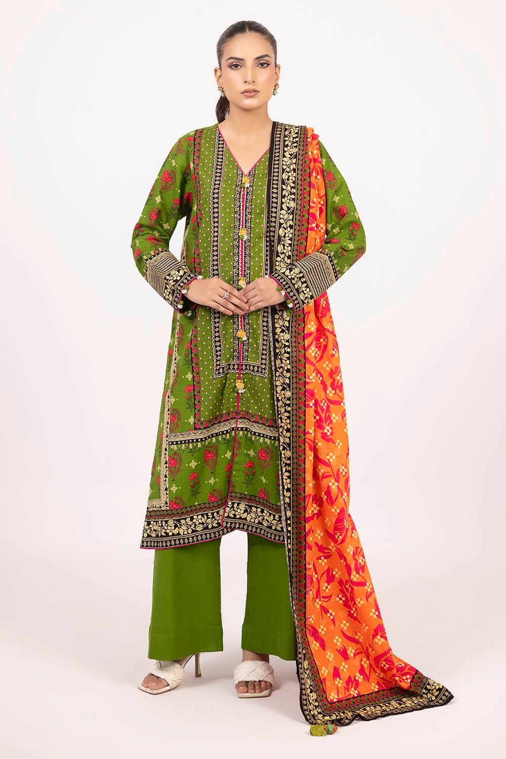 3 Piece Unstitched Printed Khaddar Suit