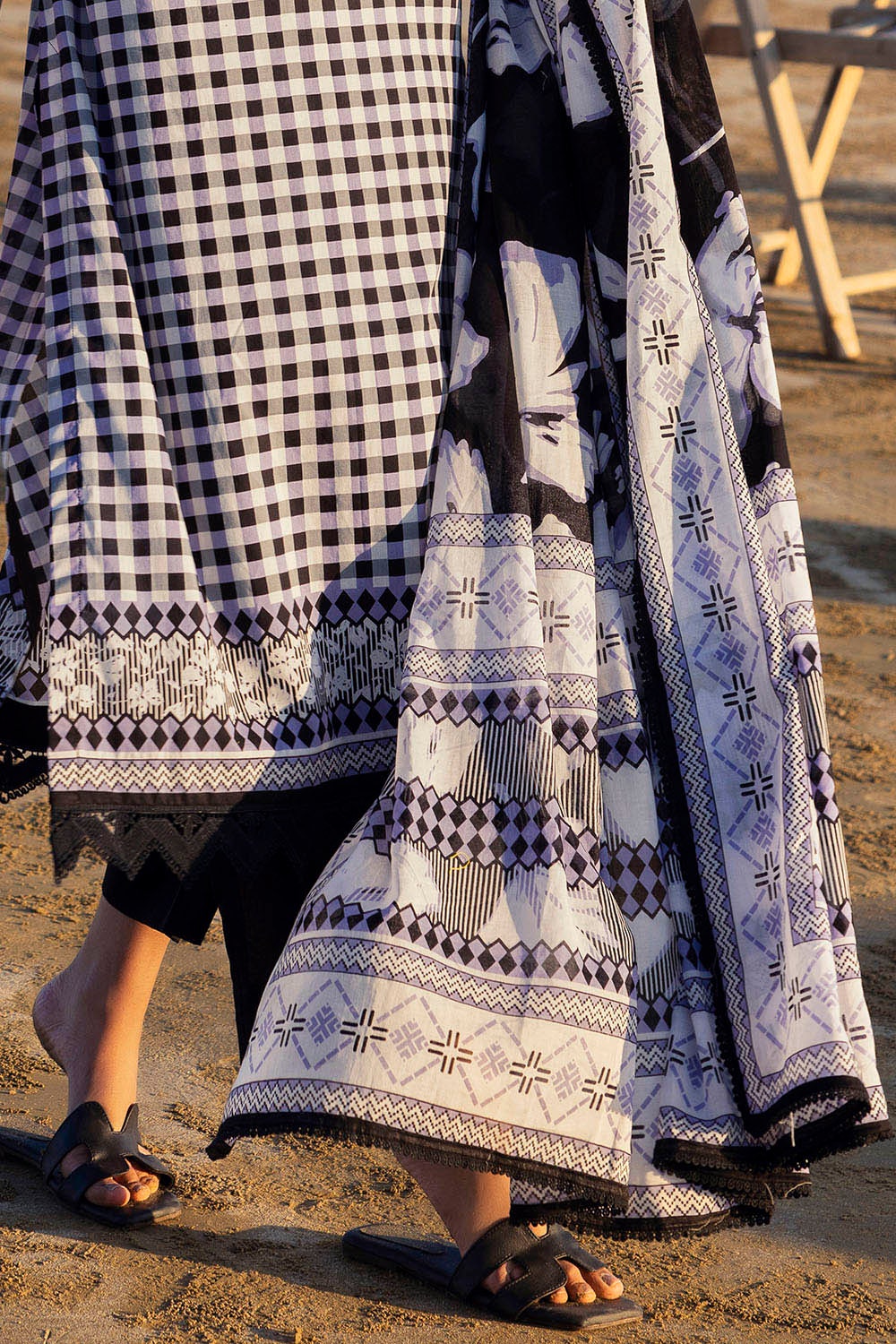 Gul Ahmed - 3 Piece Unstitched Embroidered Printed Lawn Suit