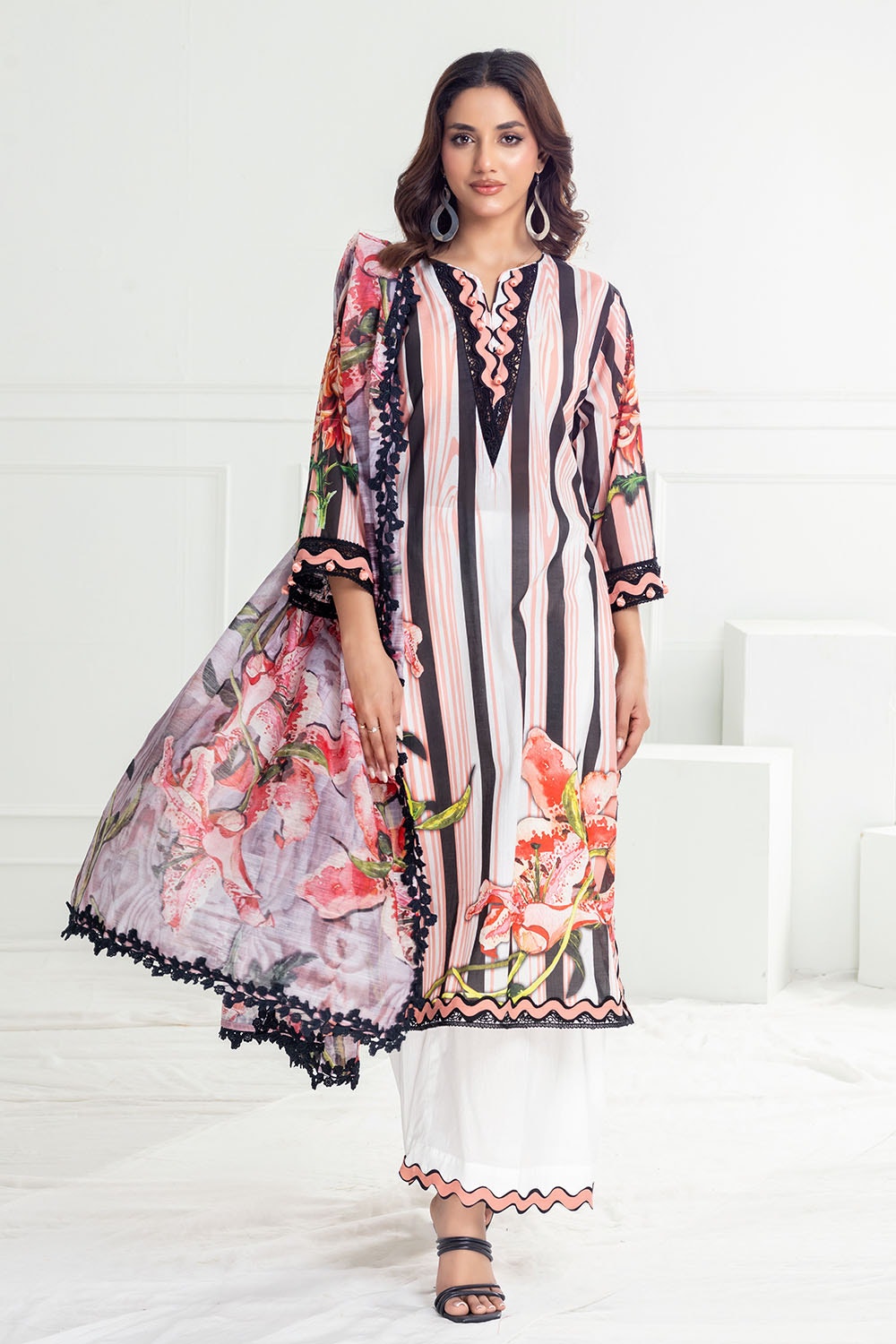 3 Piece Unstitched Printed Lawn Suit with Paper Cotton Dupatta