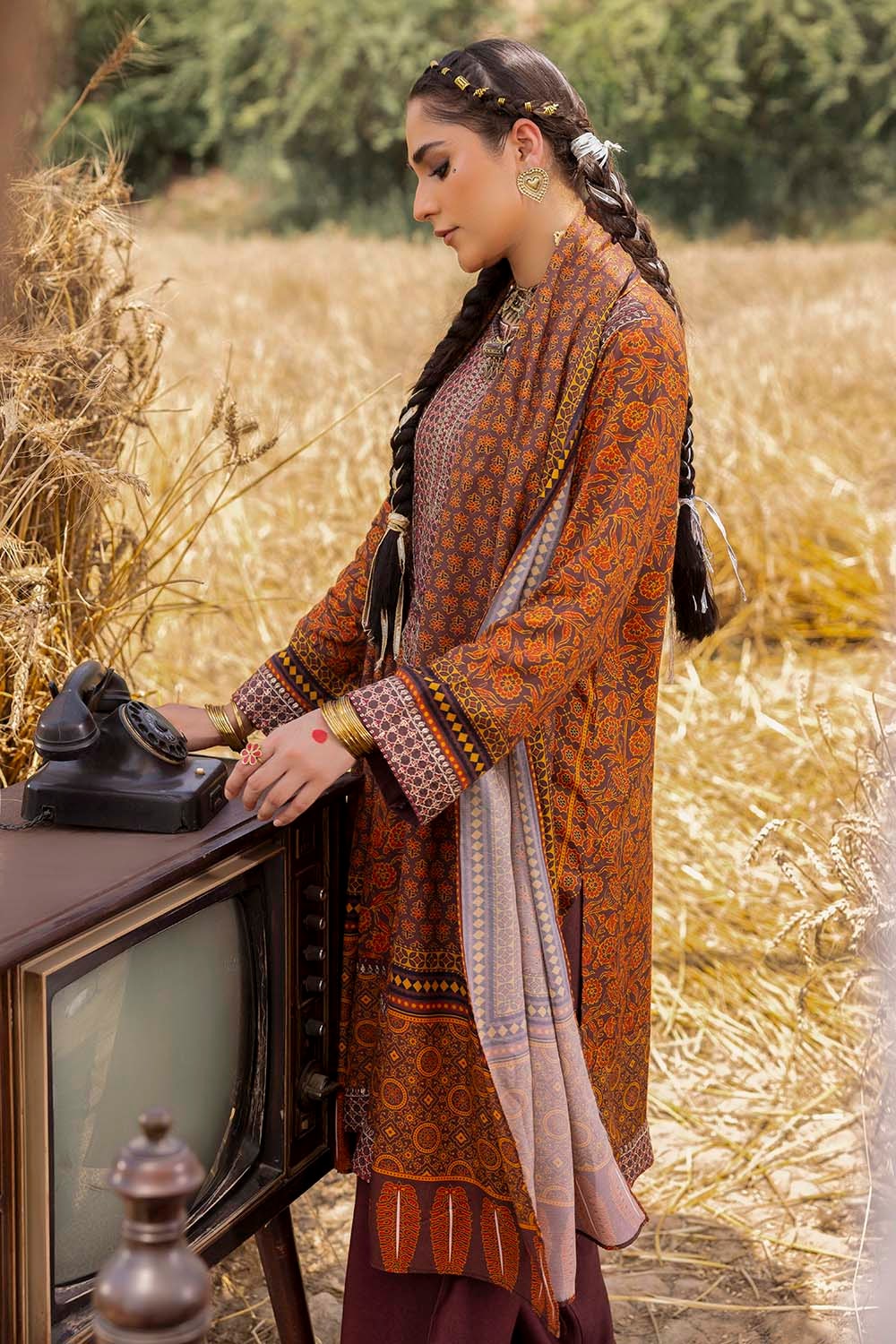 3 Piece Unstitched Embroidered Raw Silk Printed Suit