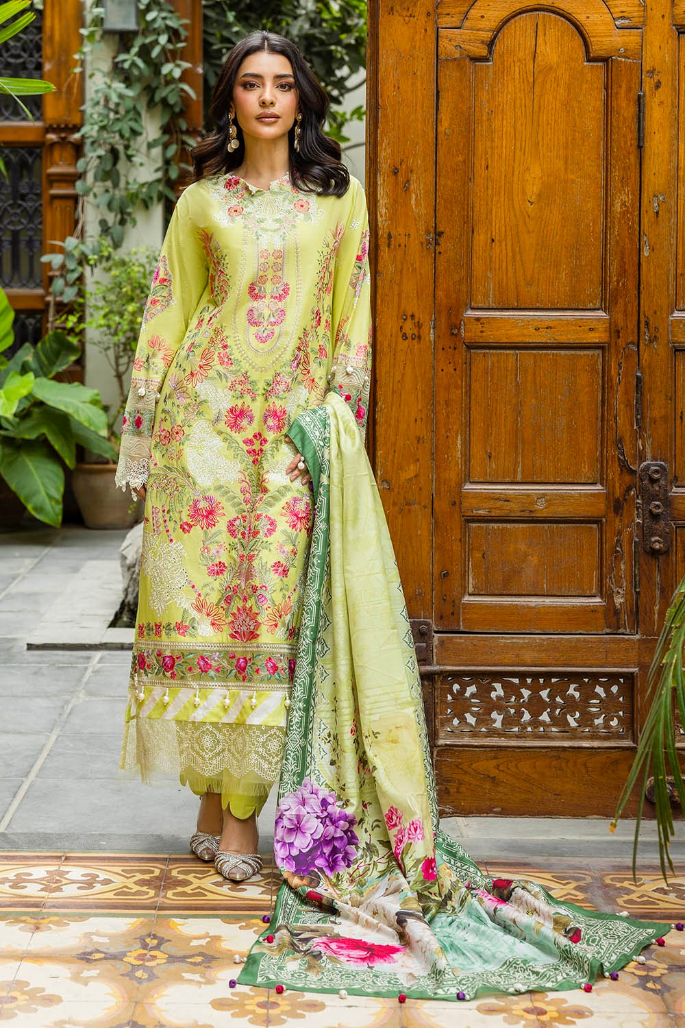 3 Piece Unstitched Embroidered Lawn Suit With Printed Tussar Silk Dupatta
