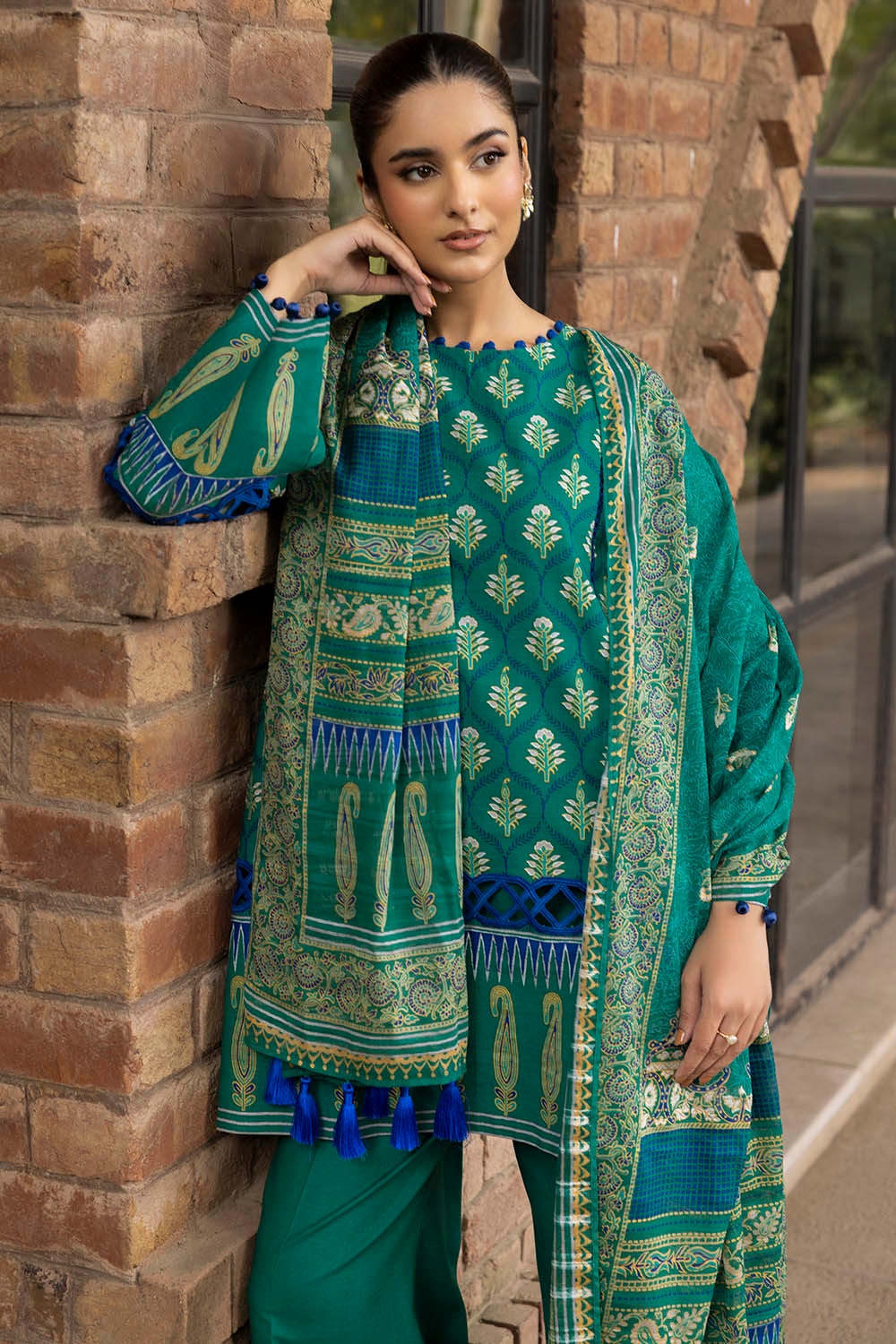 3 Piece Unstitched Printed Stripe Khaddar Suit