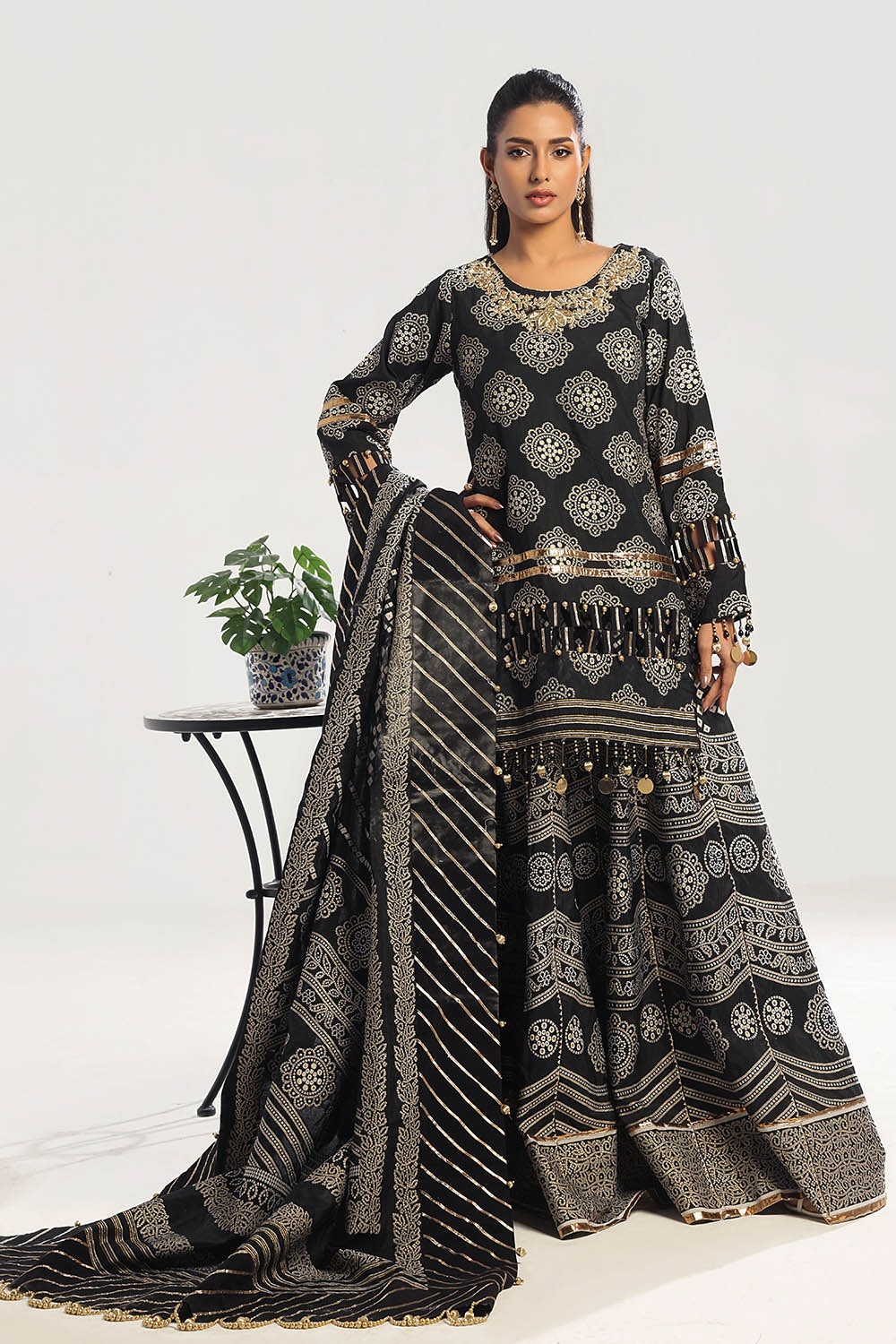 3 Piece Unstitched Embroidered Jacquard Suit With Jacquard Dupatta