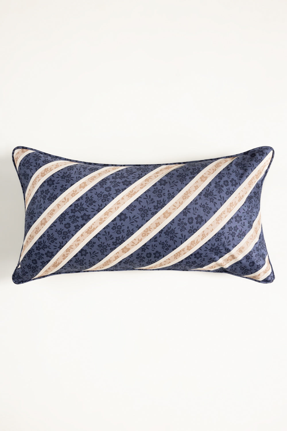 https://cdn.shopify.com/s/files/1/0706/3253/8159/files/quad-patch-t-200-deck-cushion-cover-gulahmed-front_1.jpg?v=1758373666