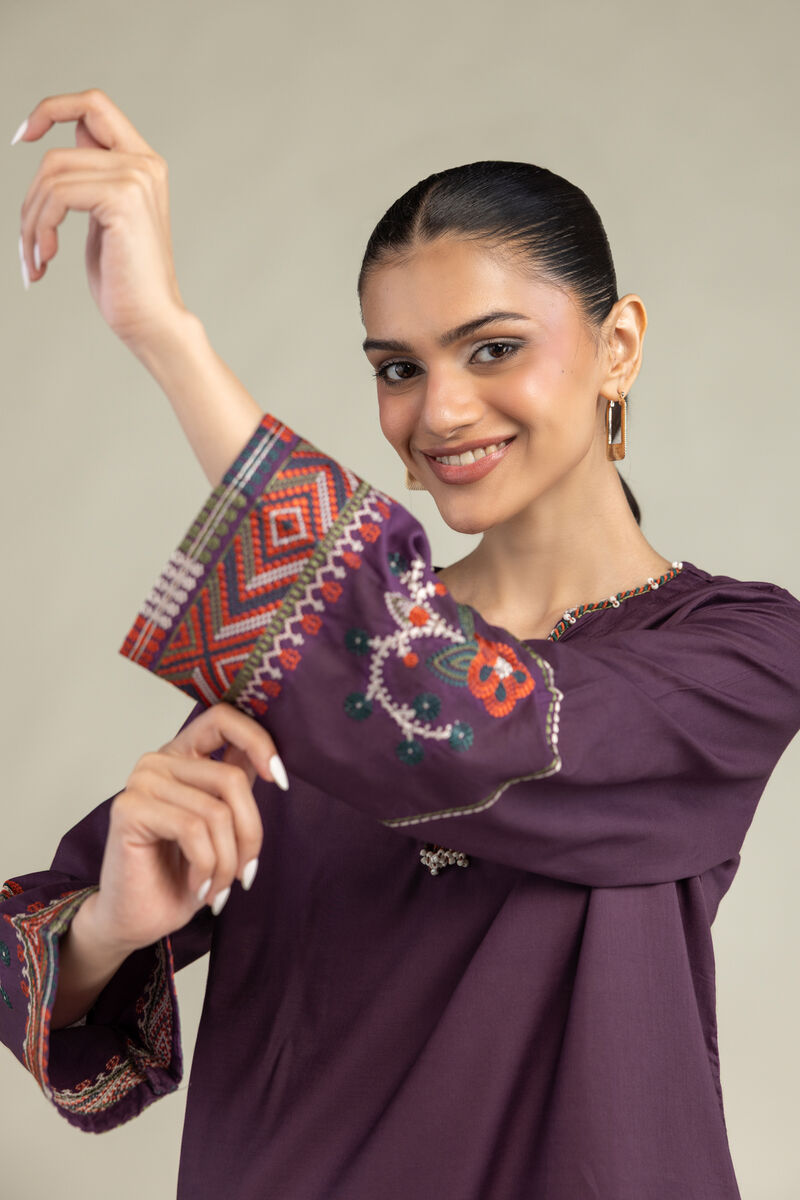 Cambric V-Neck Kurta