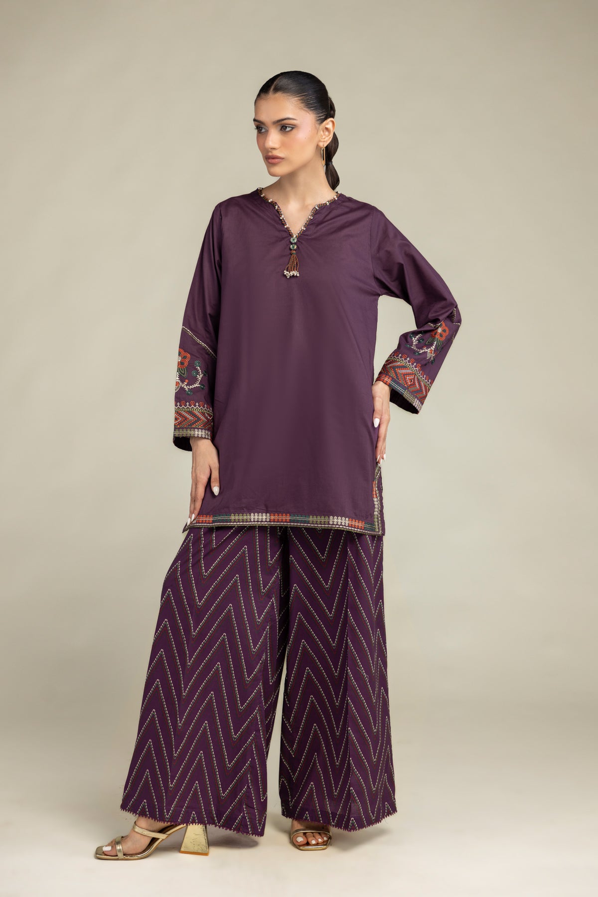 Cambric V-Neck Kurta