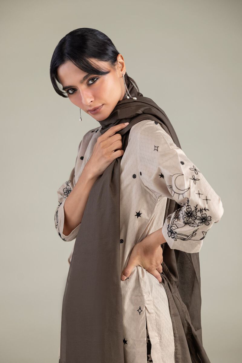 Lawn Solid Dupatta