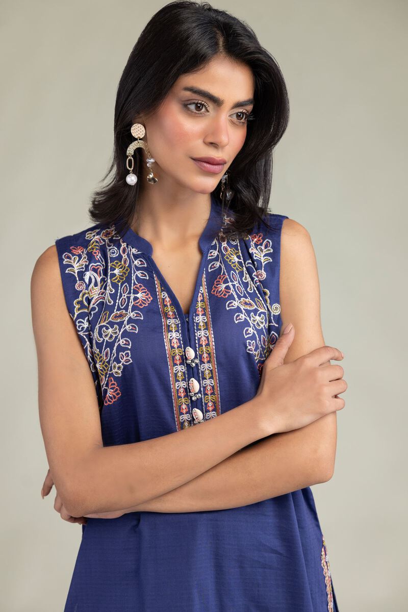 Floral Sleeveless Kurta