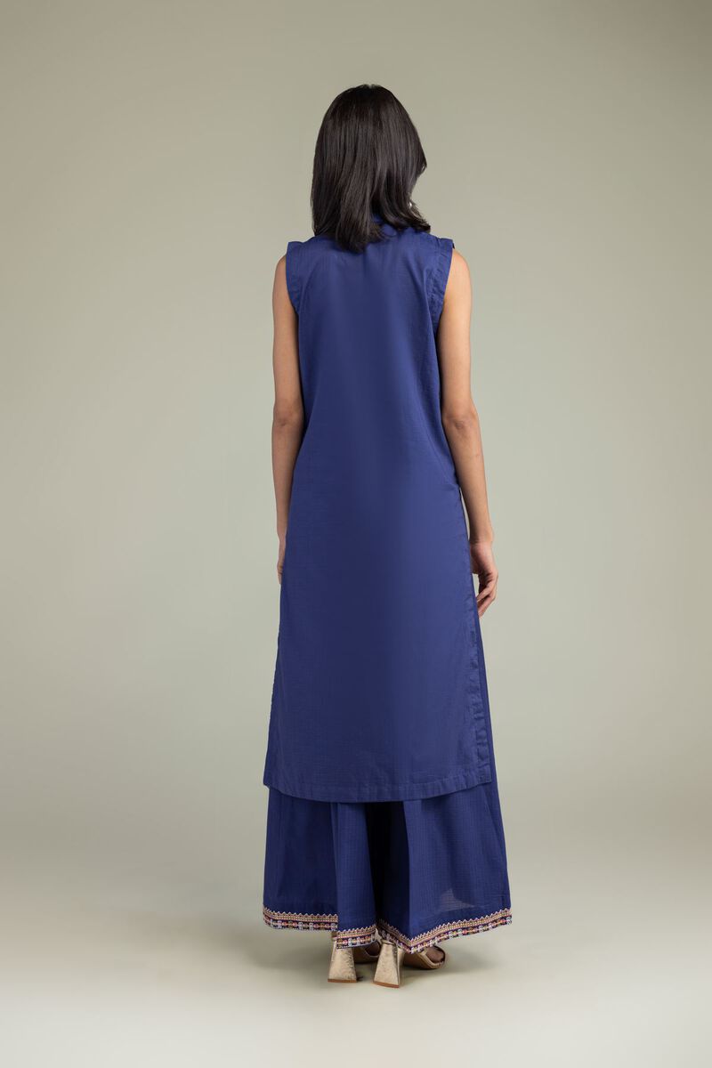 Floral Sleeveless Kurta