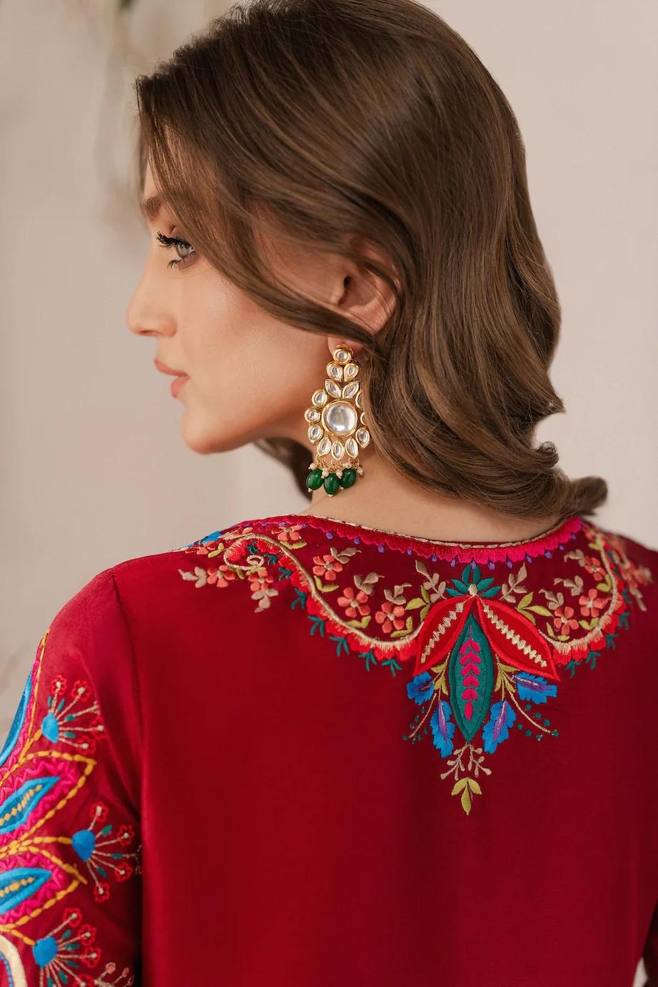 https://cdn.shopify.com/s/files/1/0923/1931/8403/files/rangeen-semi-formal-edit25-121559.jpg?v=1756724945