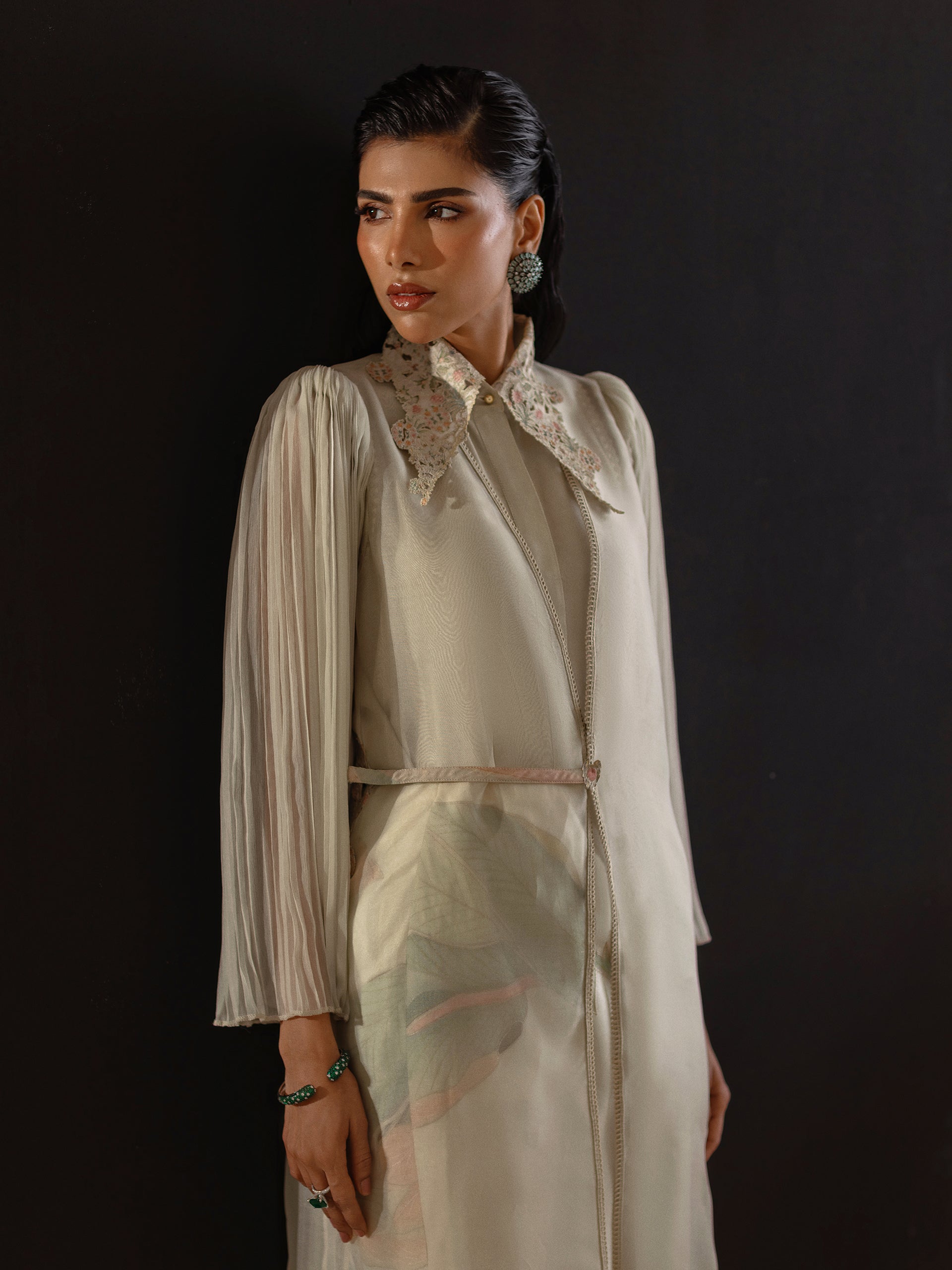 https://cdn.shopify.com/s/files/1/0768/4872/6205/files/reyna-pistachio-1.jpg?v=1778310274