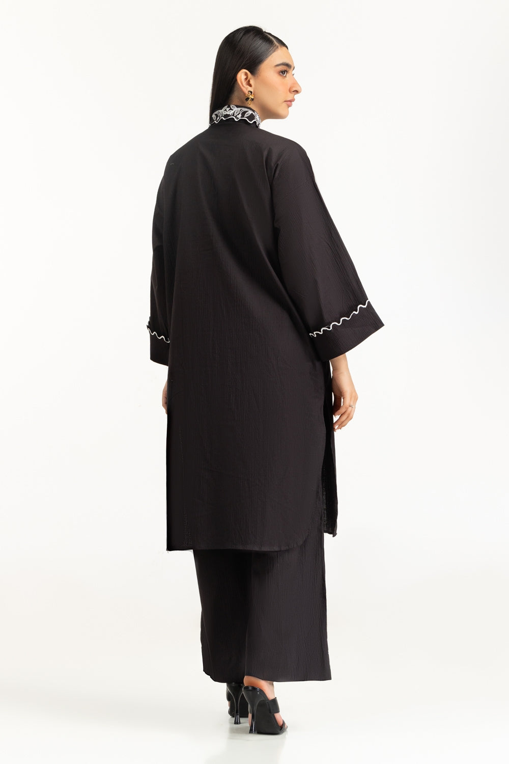 Ripple Crinkle Embroidered Co-Ord Set