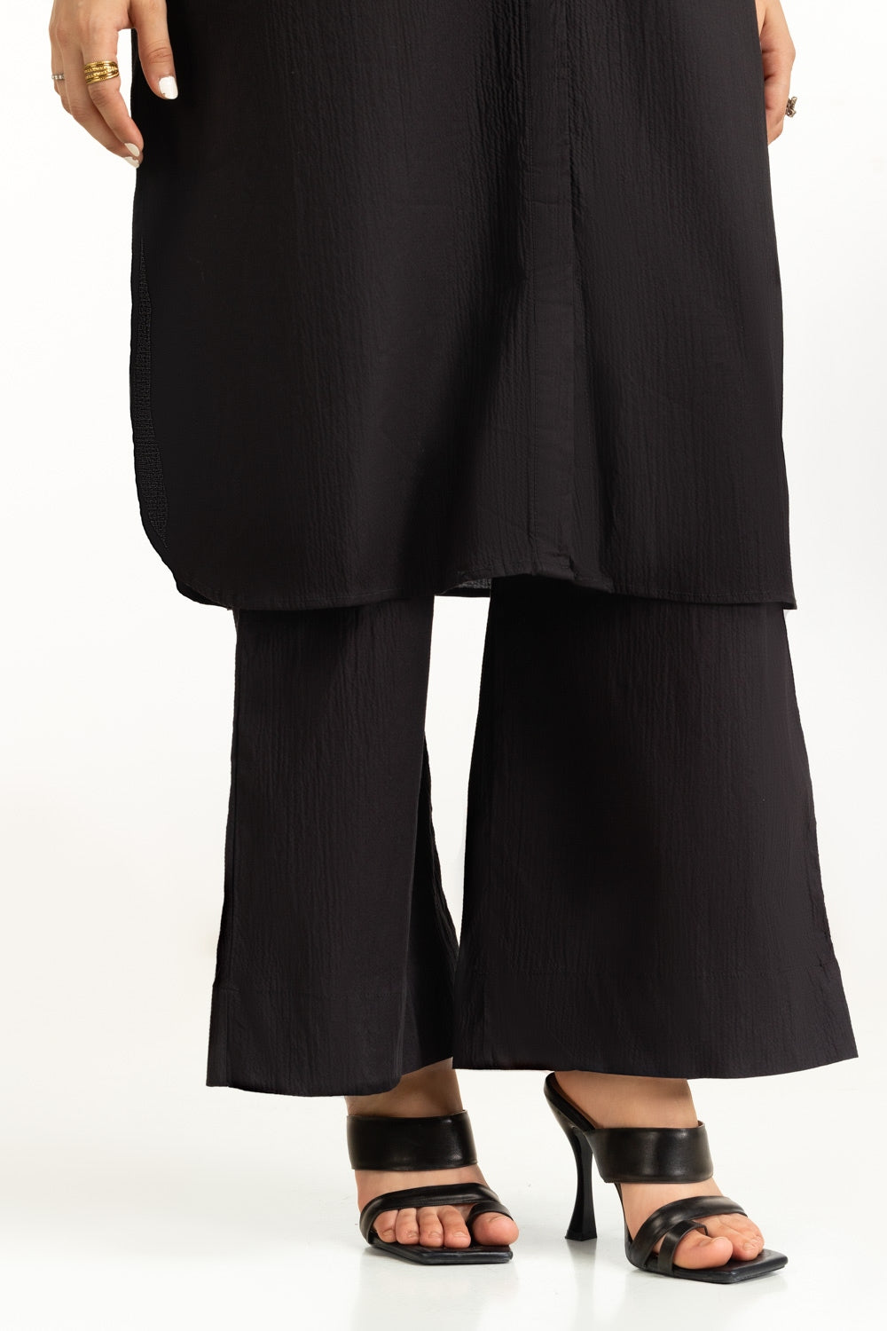 Ripple Crinkle Embroidered Co-Ord Set