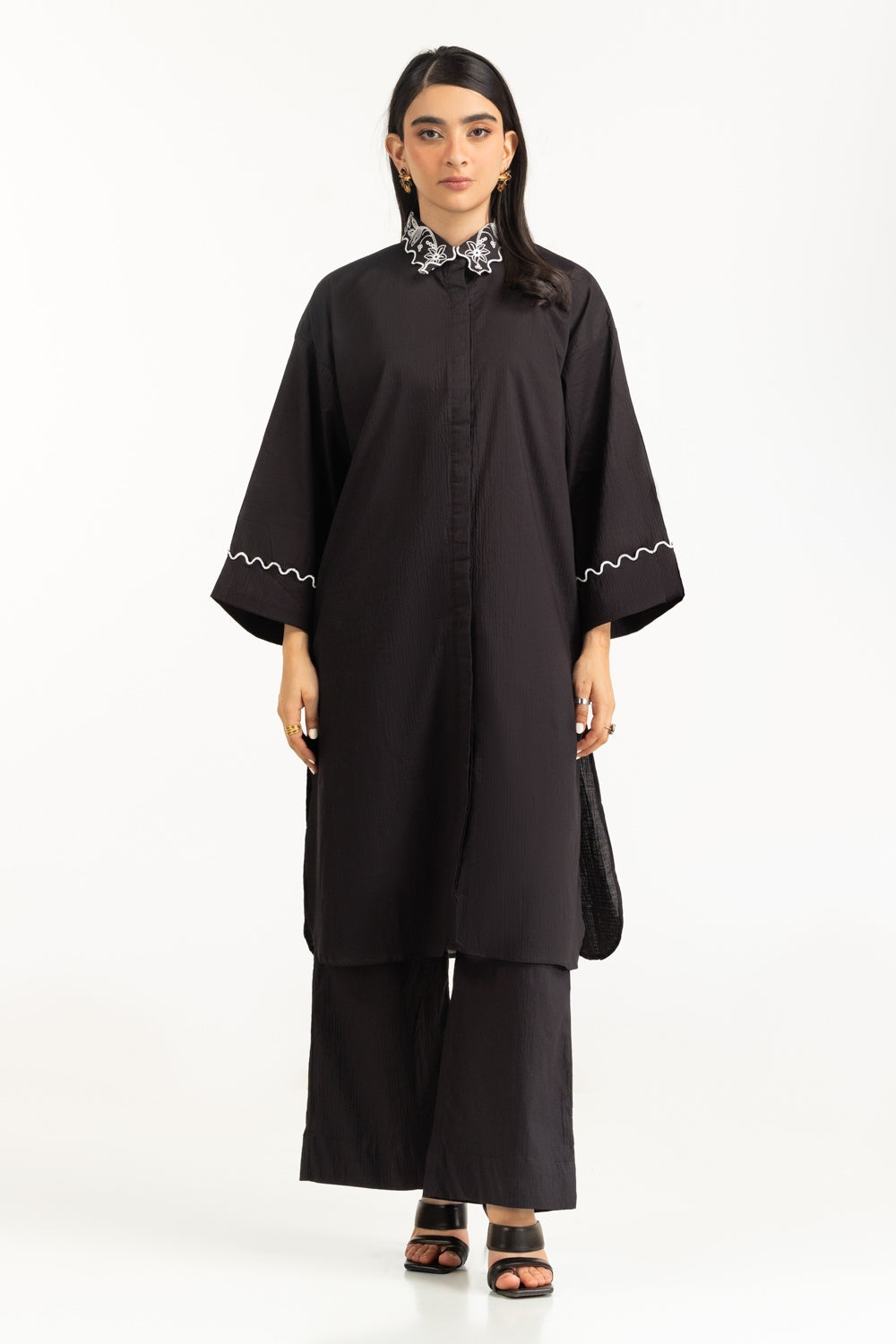 Ripple Crinkle Embroidered Co-Ord Set