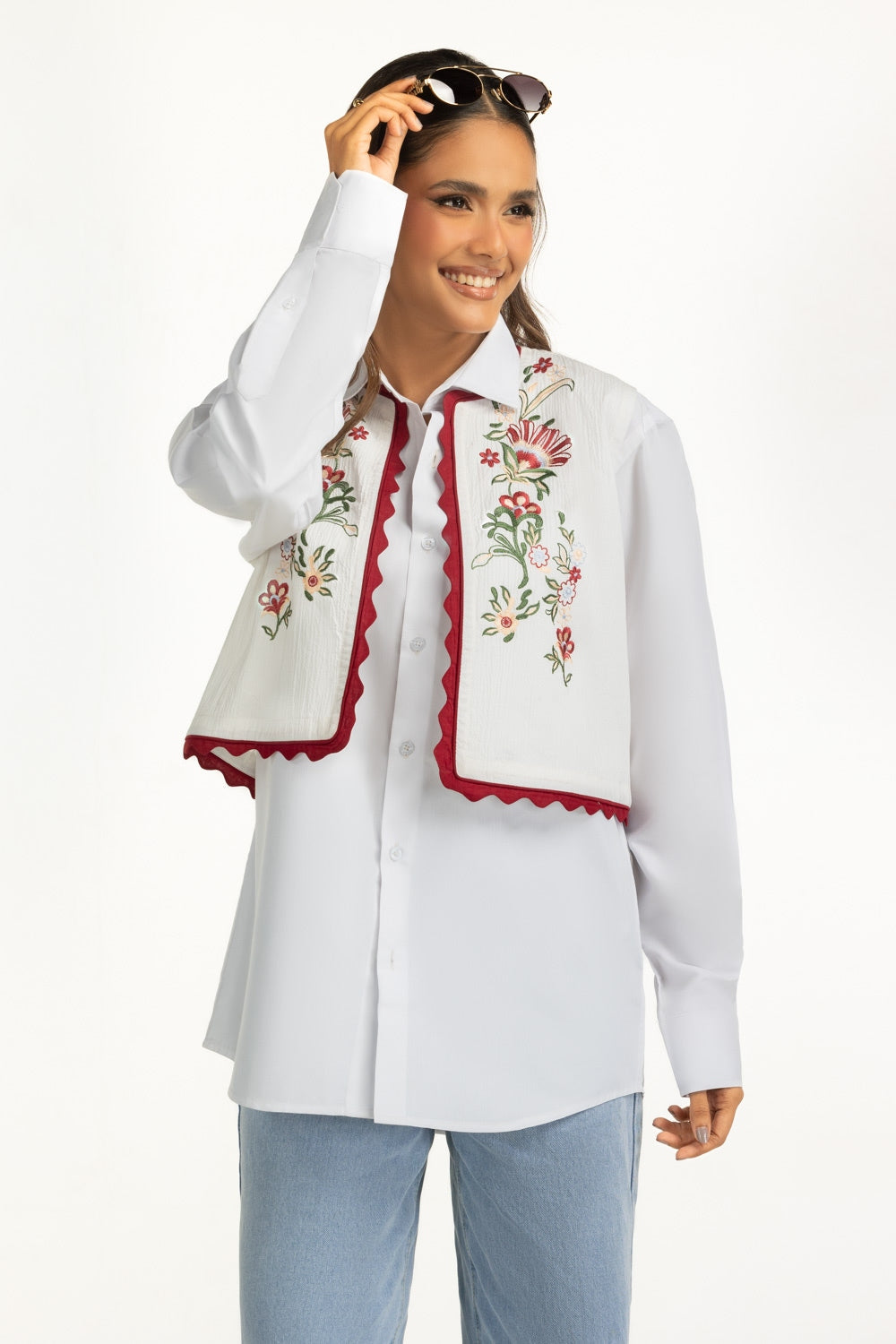 https://cdn.shopify.com/s/files/1/0706/3253/8159/files/ripple_crinkle_embroidered_waist_coat_ips-44753_mid.jpg?v=1758379250