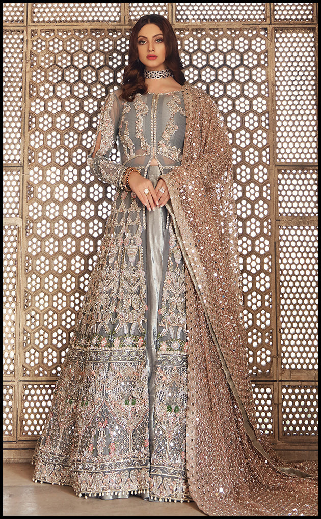 https://cdn.shopify.com/s/files/1/0560/5431/7229/products/rivaj-bridal-848785.jpg?v=1664395867