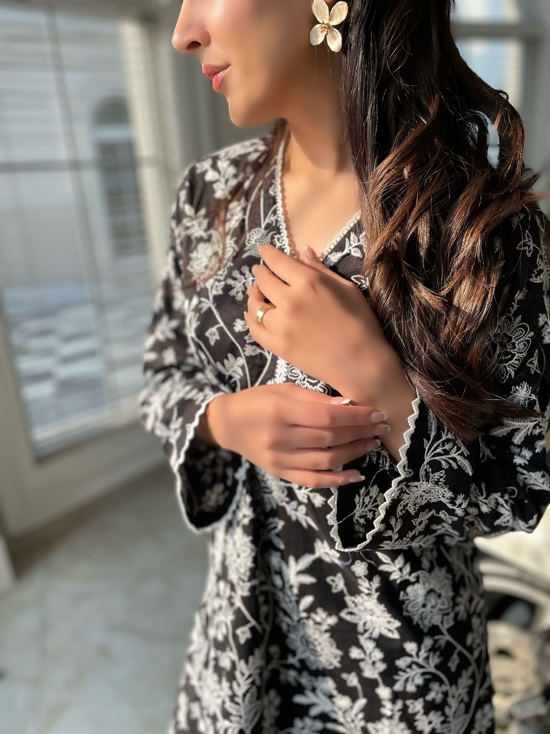 Lotus Kurta - Jet Black