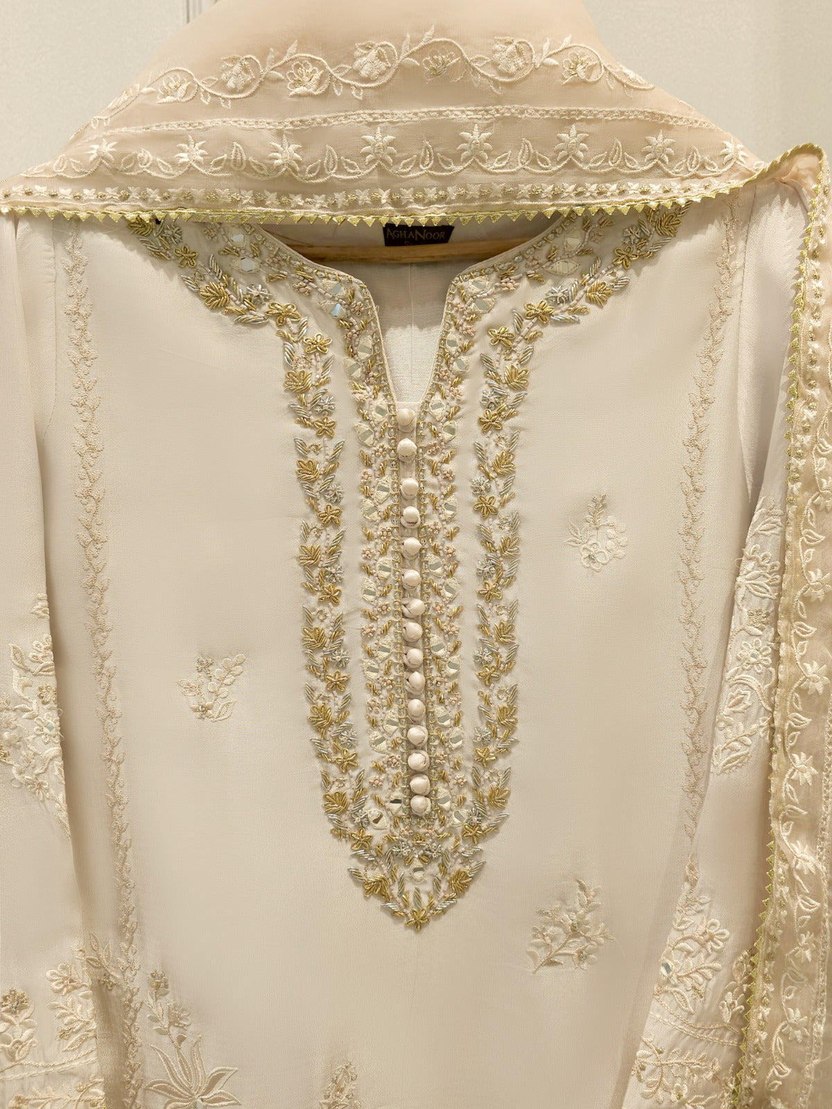 3 Piece- Pure Sheesha Silk Embroidered Suit S113806