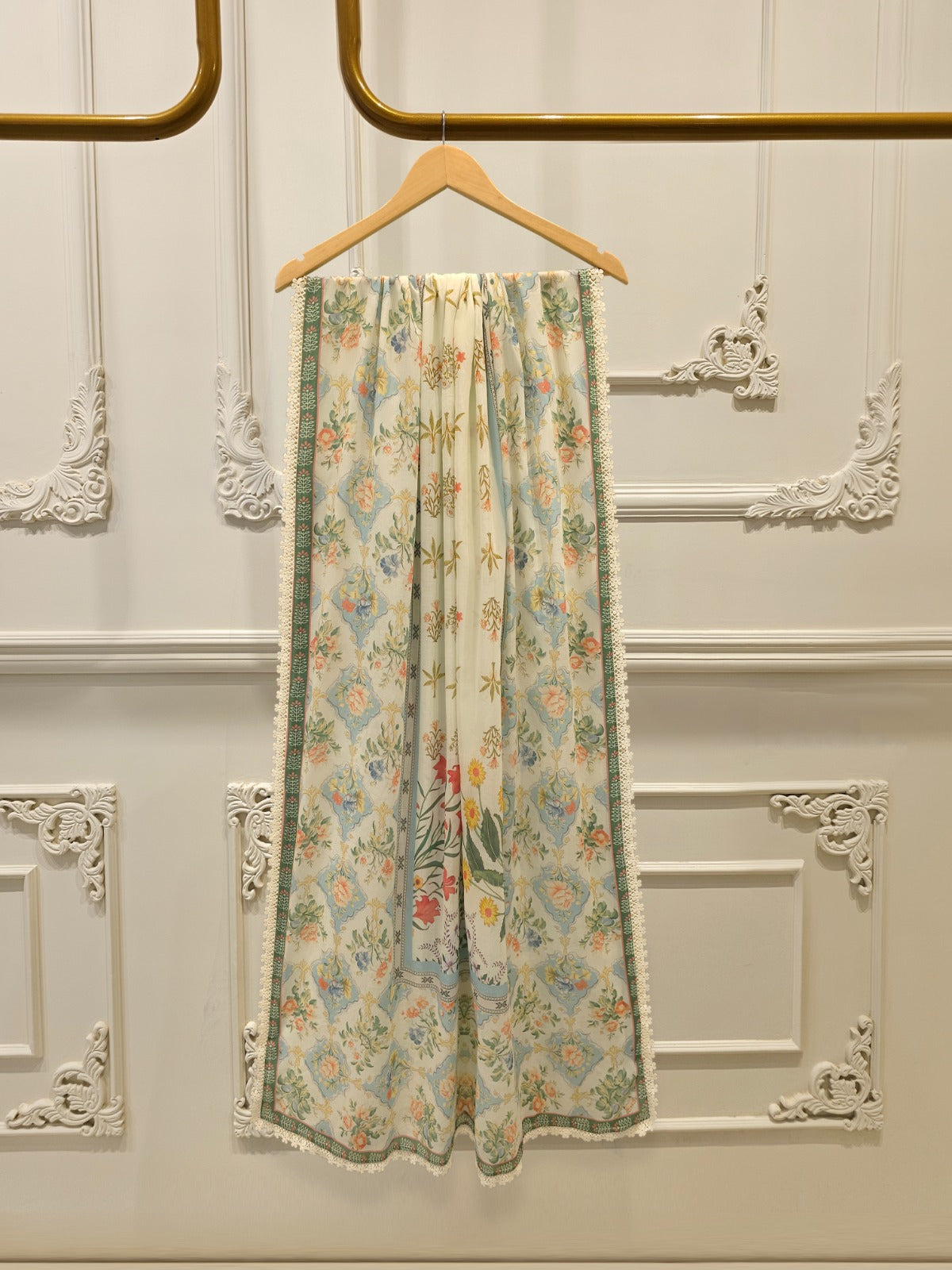 3 Piece - Embroidered Cotton Suit S113631