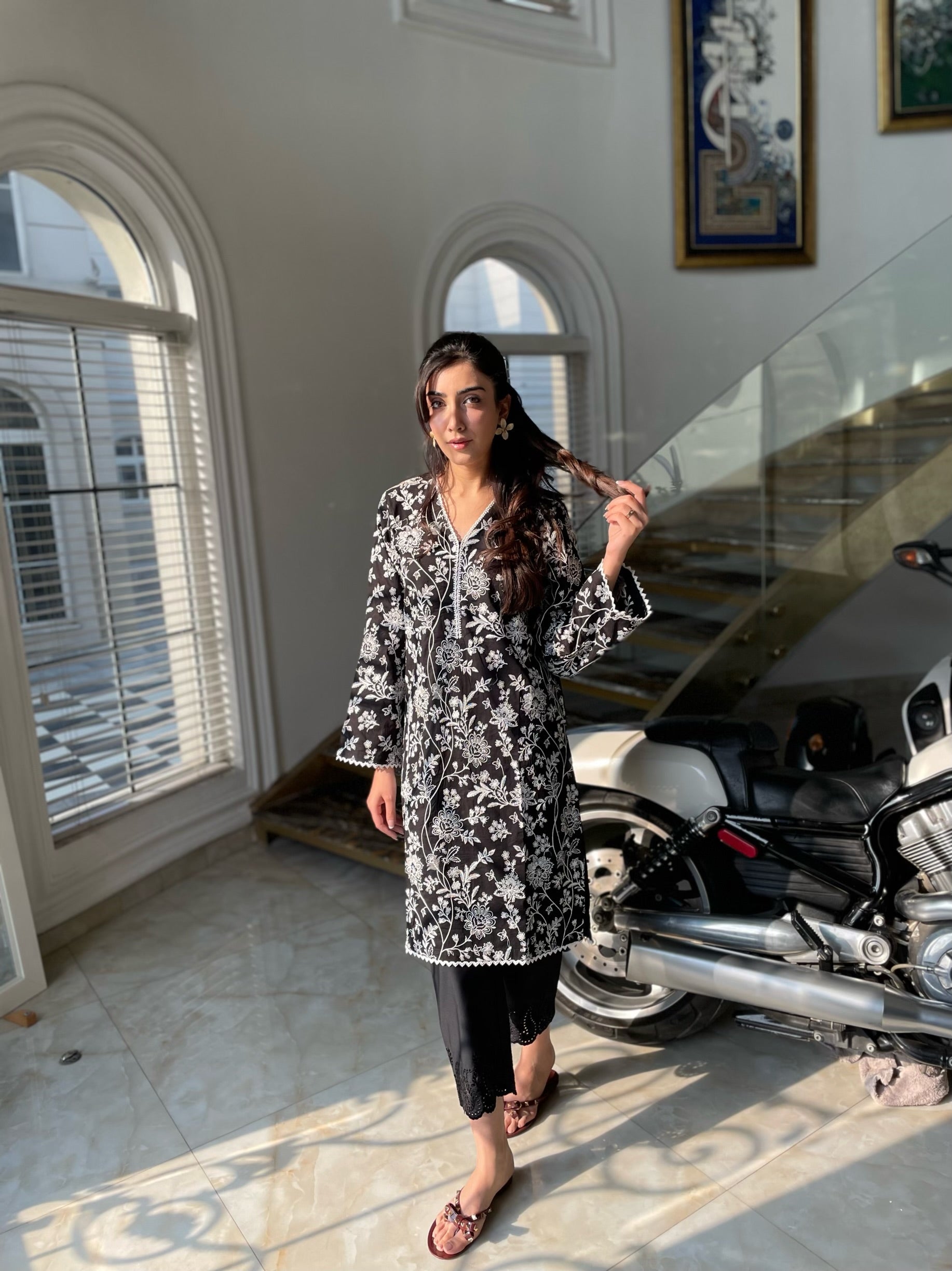 Lotus Kurta - Jet Black