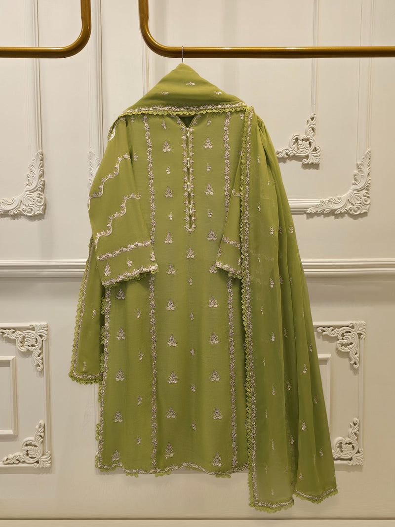 Embellished silk Izaar (As Shown)