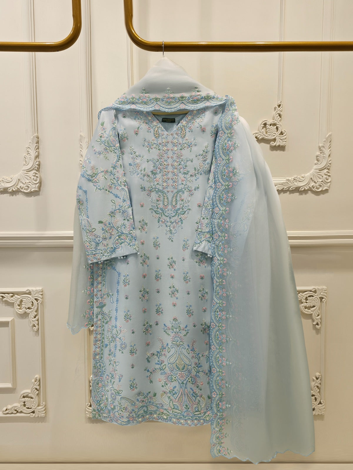 3 Piece- Pure Sheesha Silk Embroidered Suit S113830