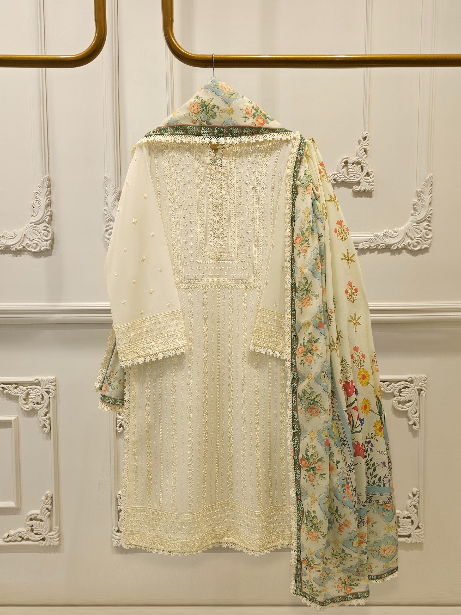 3 Piece - Embroidered Cotton Suit S113631