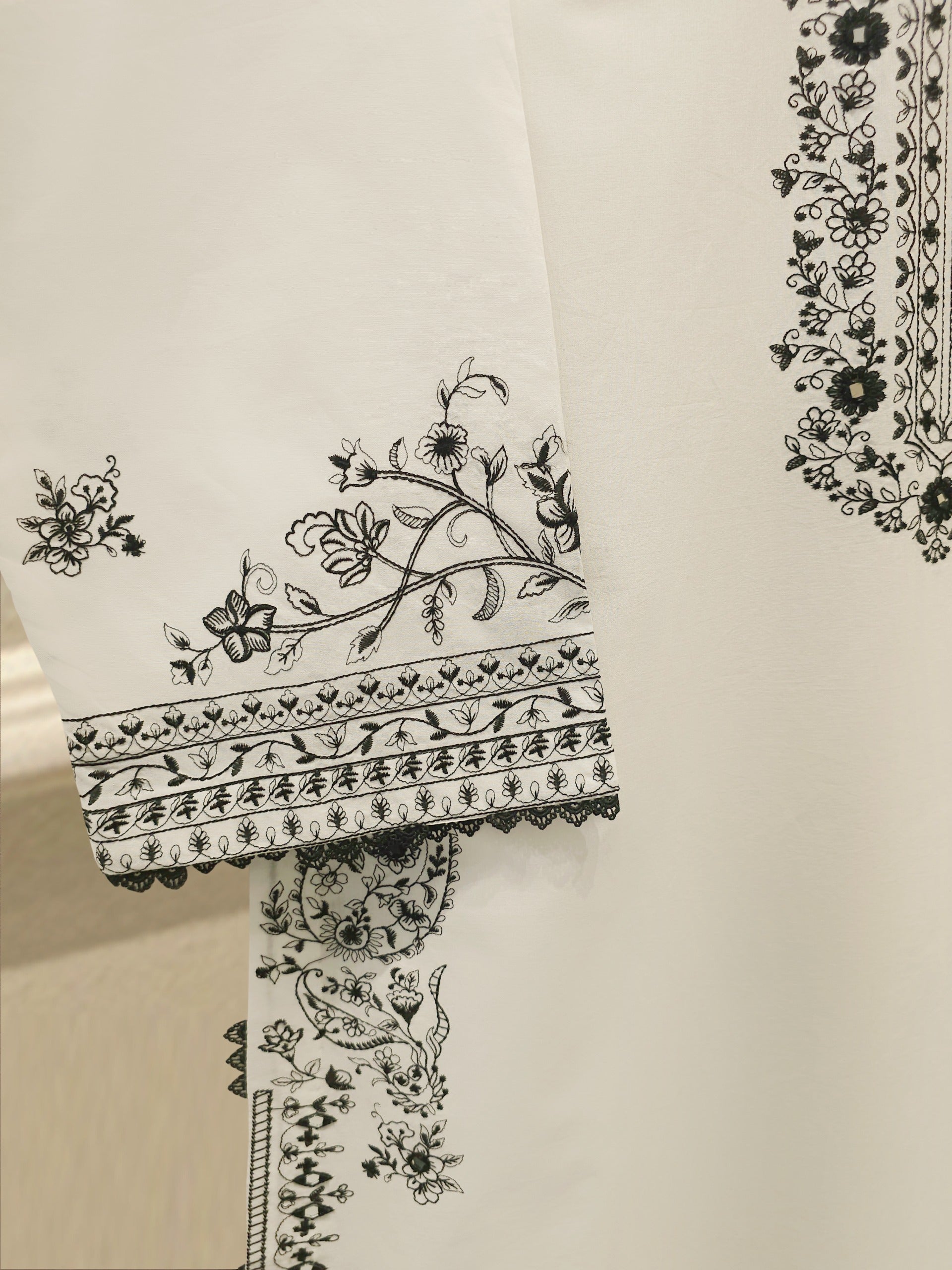 2 Piece - Embroidered Cambric Suit S114753