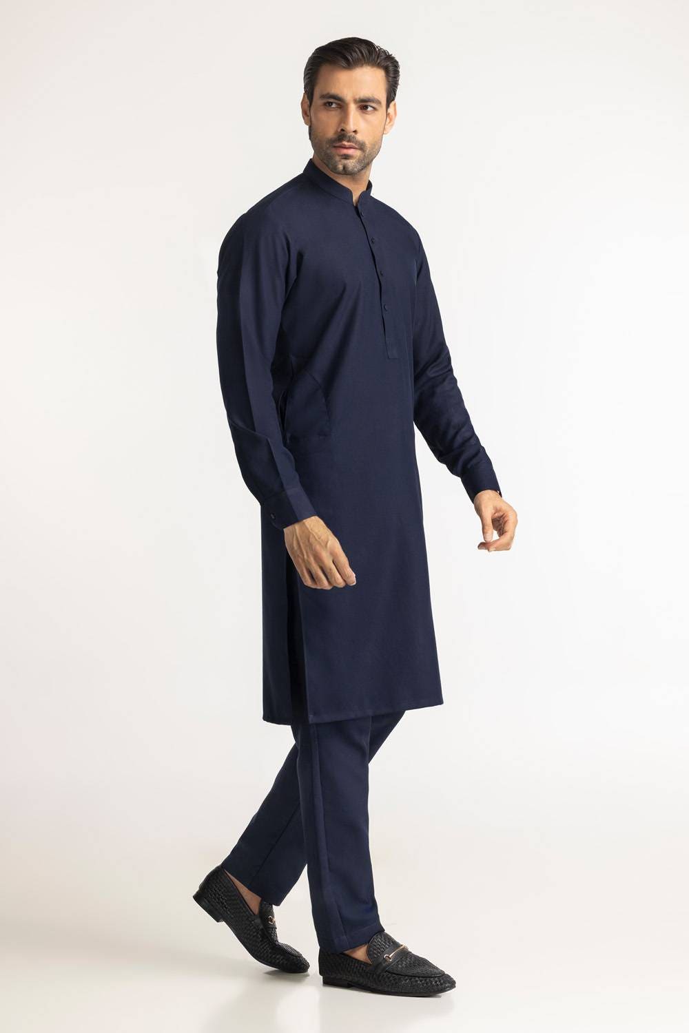 3 Piece Unstitched Printed Lawn Suit