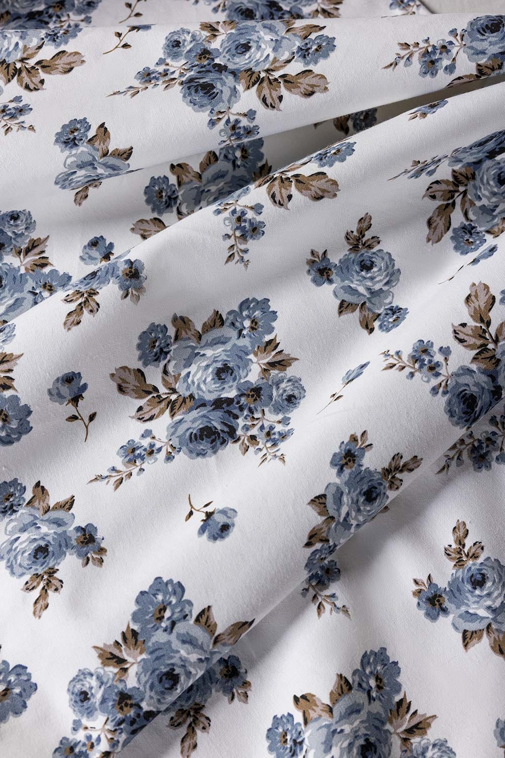 Aw23-Rose Blue Placemat And Runner Set