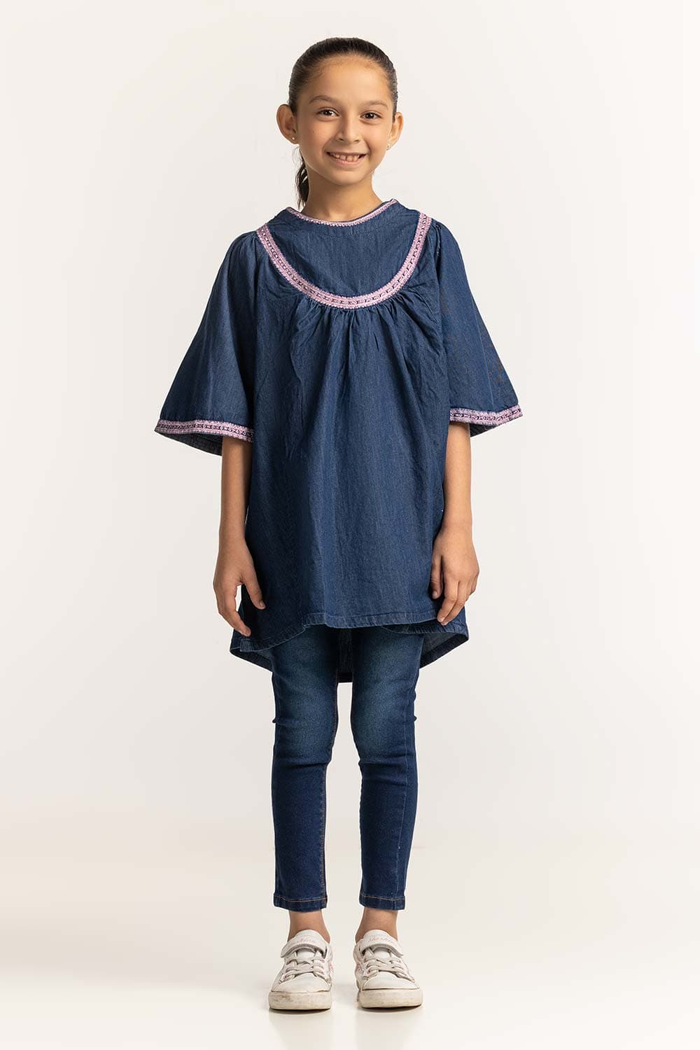 Round Neck