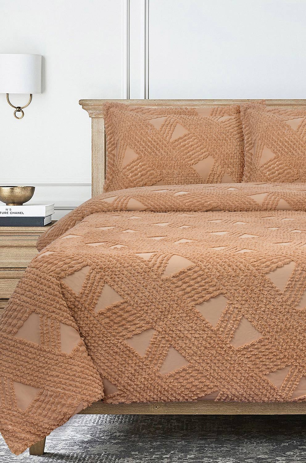 https://cdn.shopify.com/s/files/1/0706/3253/8159/files/russet_tufted_quilt_cover_1.jpg?v=1758373417