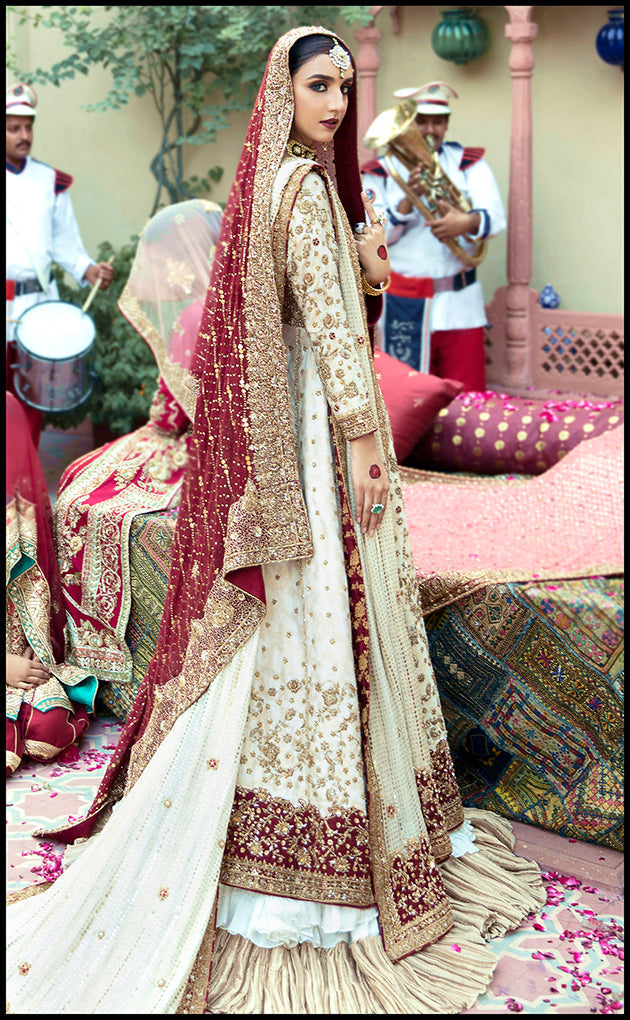https://cdn.shopify.com/s/files/1/0560/5431/7229/products/sahiba-bridal-847867.jpg?v=1664394211