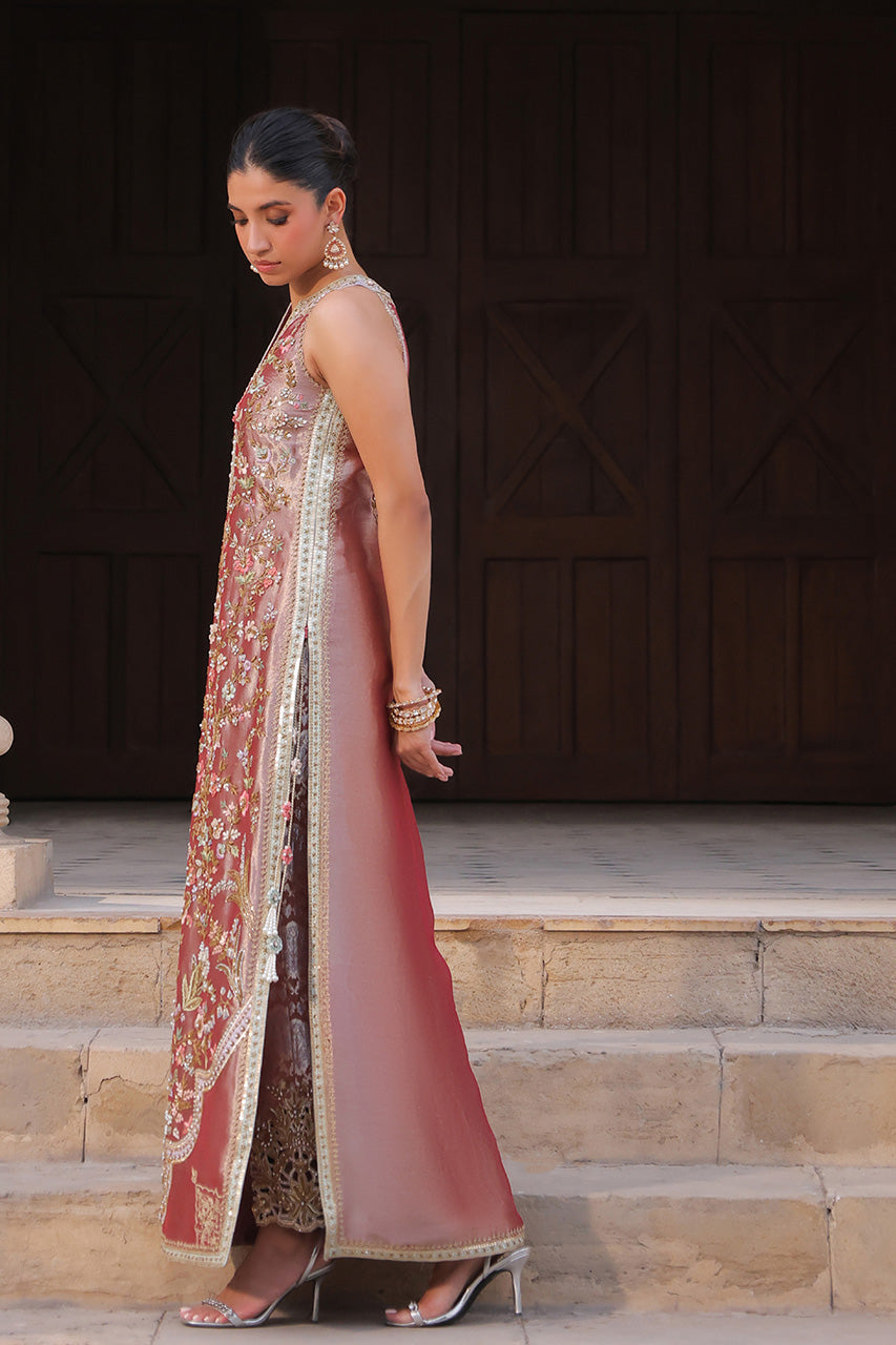 Sania Maskatiya – Nive Style