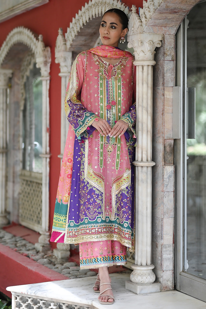 https://cdn.shopify.com/s/files/1/0588/3661/5221/products/saniamasktaiya4-2109_beae1a5a-bebf-42f3-afad-eda541342800.jpg?v=1708066645