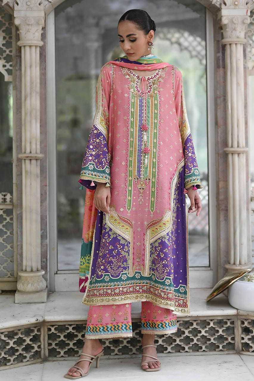 https://cdn.shopify.com/s/files/1/0588/3661/5221/products/saniamasktaiya4-2229_550f7699-469d-4a33-8c5c-541cfff32510.jpg?v=1708066645
