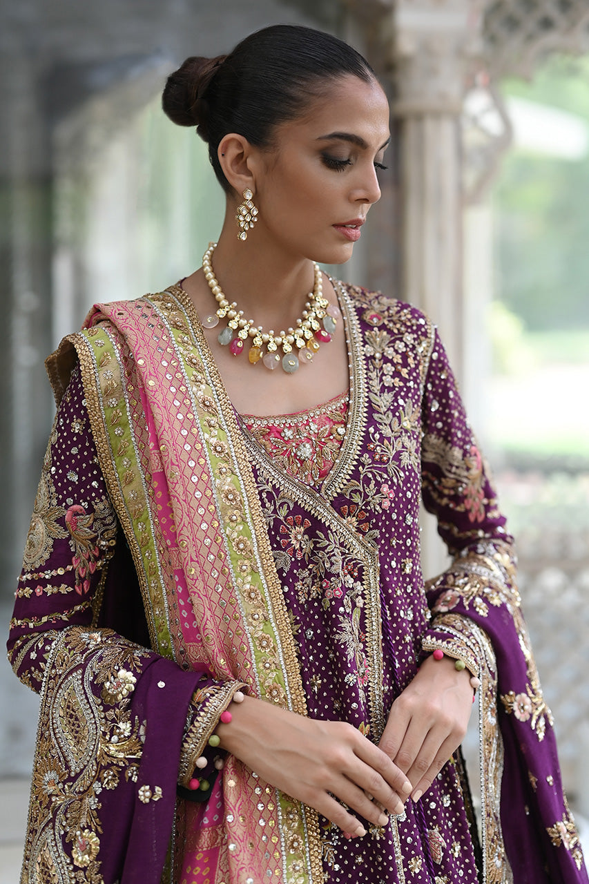 https://cdn.shopify.com/s/files/1/0588/3661/5221/products/saniamasktaiya5-2309.jpg?v=1711014654